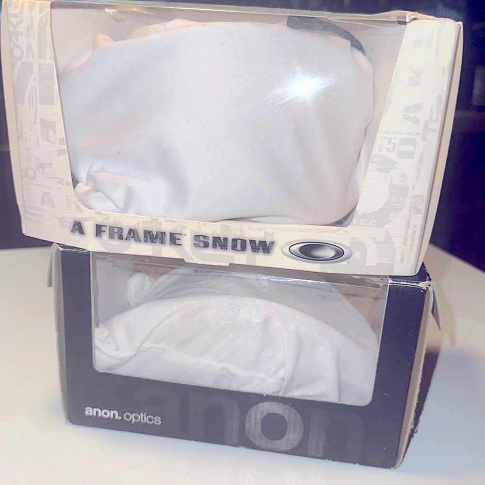 His and Hers Ski 🎿 Goggles 🥽 Bundle (2 for the price of 1)